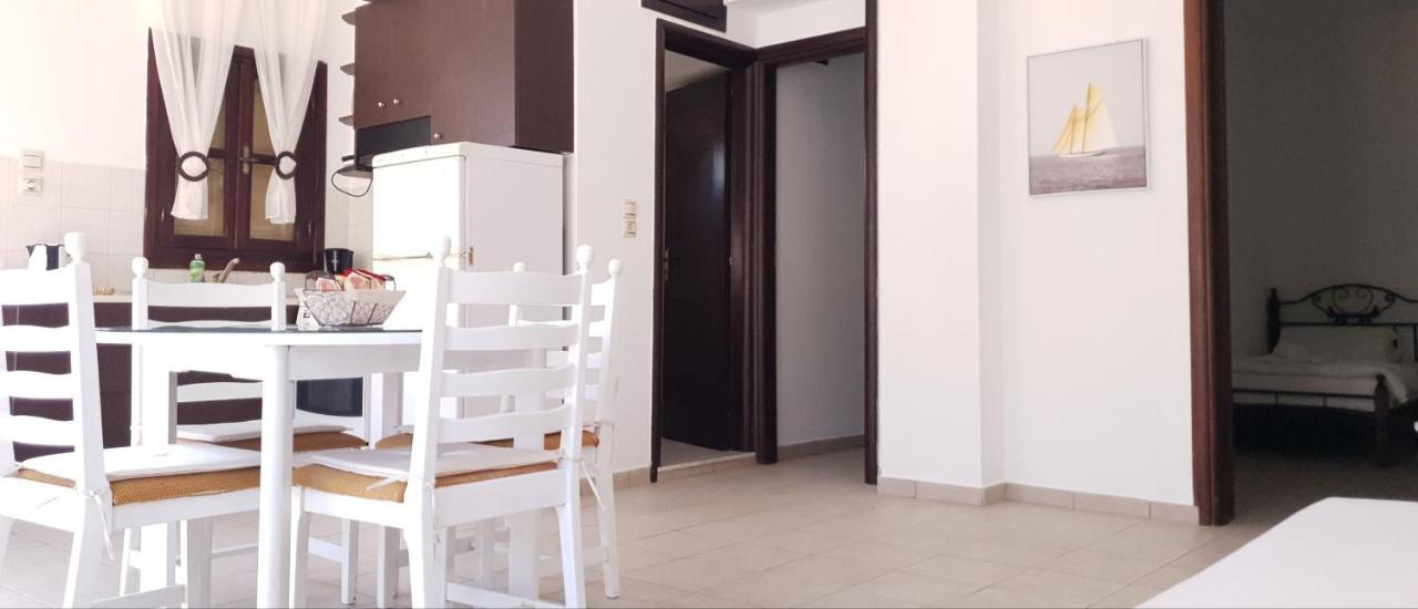 Gompos Apartment - Cozy Apartment Next To The Sea - Amazing Sea View Symi Extérieur photo
