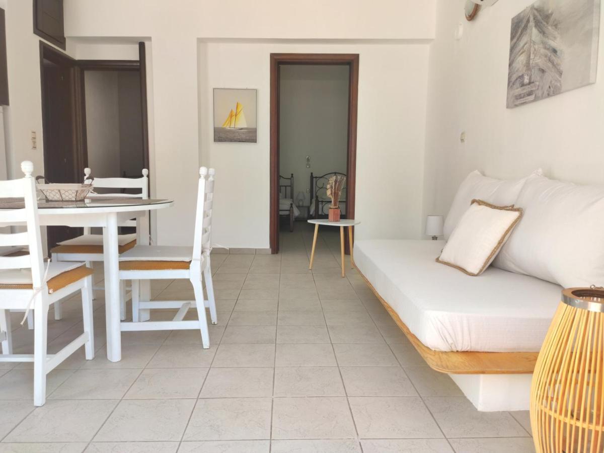 Gompos Apartment - Cozy Apartment Next To The Sea - Amazing Sea View Symi Extérieur photo