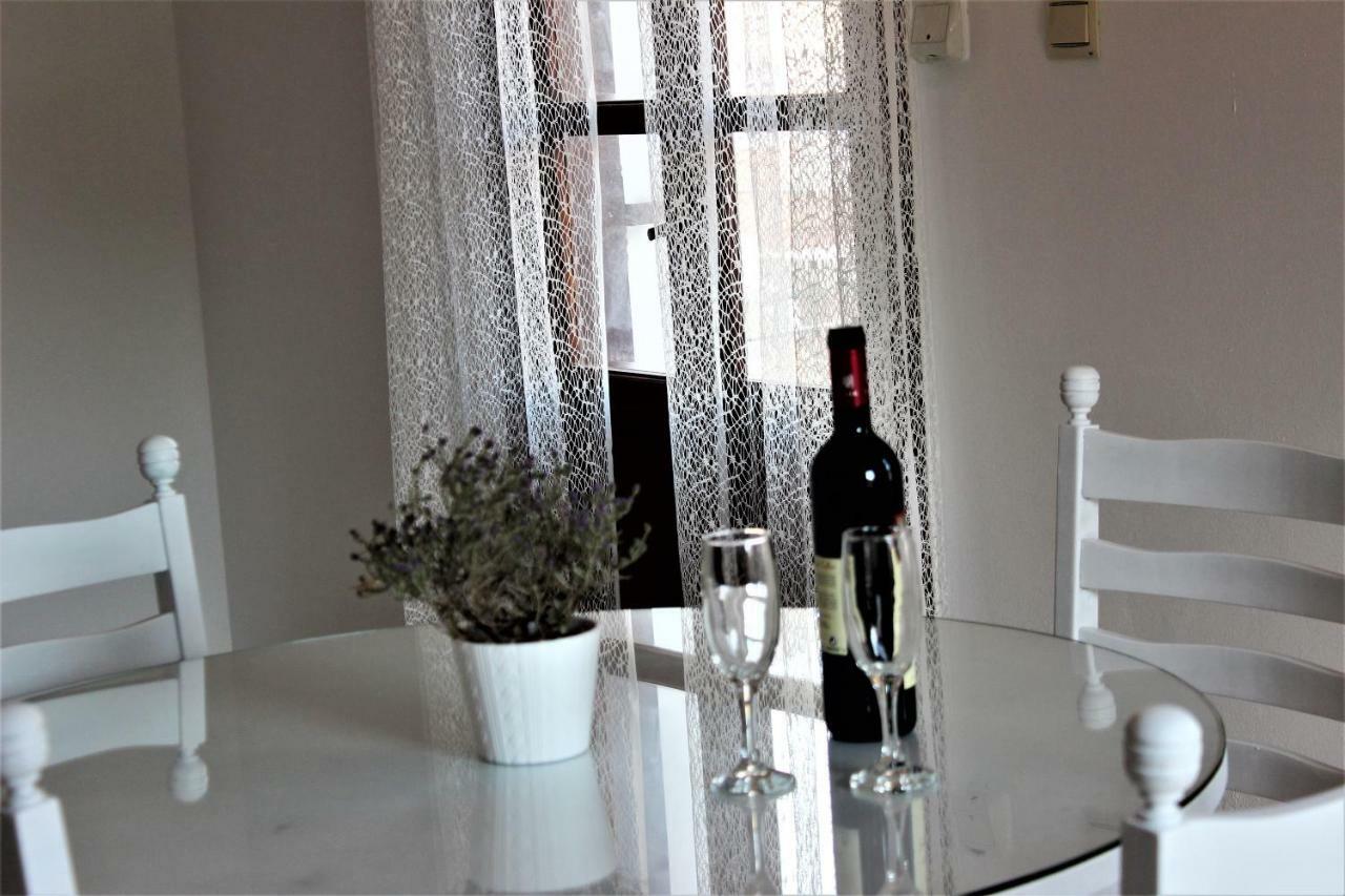 Gompos Apartment - Cozy Apartment Next To The Sea - Amazing Sea View Symi Extérieur photo