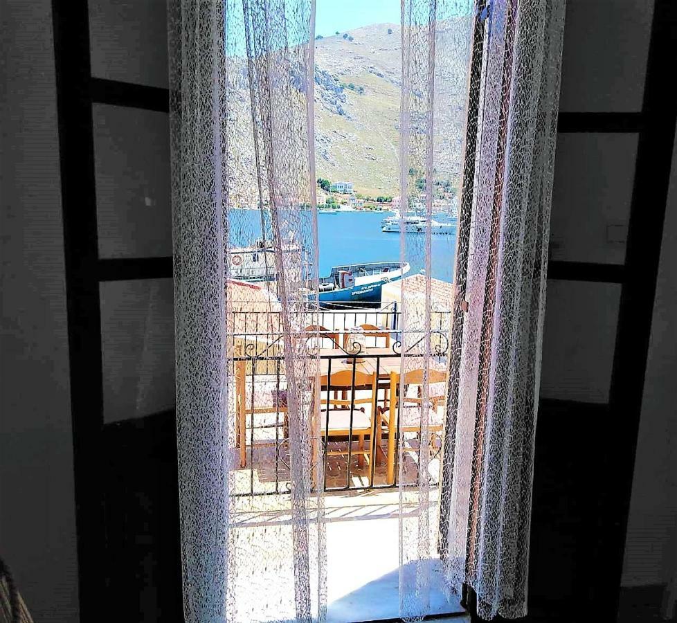 Gompos Apartment - Cozy Apartment Next To The Sea - Amazing Sea View Symi Extérieur photo